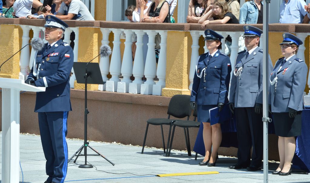 nadinspektor Artur Bielecki Komendant Wojewódzki Policji w Lublinie przemawia podczas święta Policji 