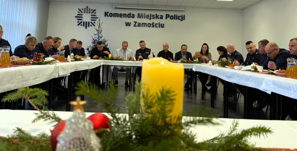 spotkanie przedświąteczne w komendzie Miejskiej Policji w Zamościu 
