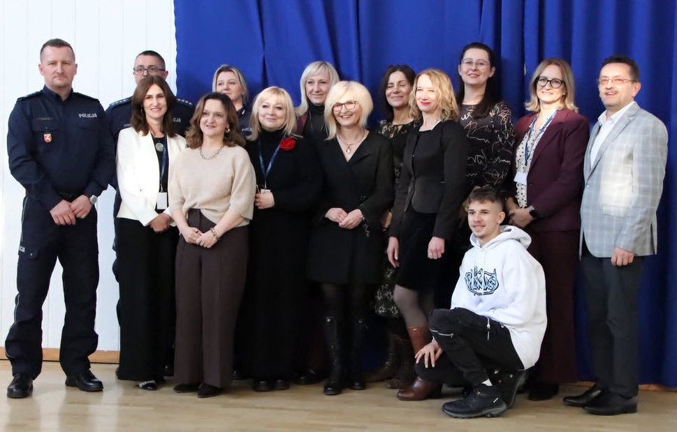 uczestnicy inauguracji kampanii 