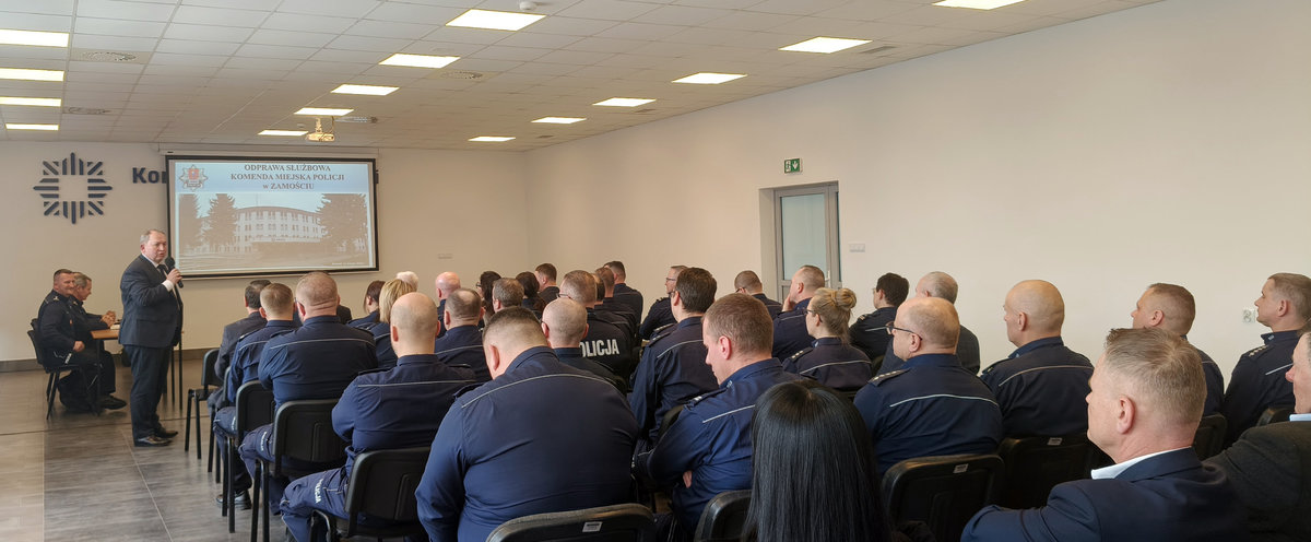 odprawa roczna w Komendzie Miejskiej Policji w Zamościu