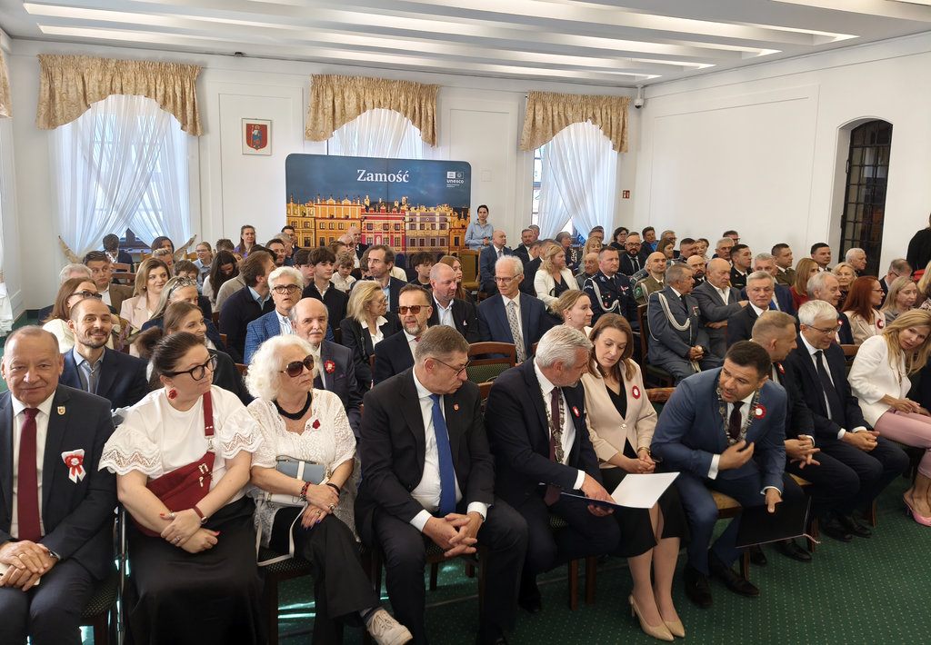 uroczysta sesja rady miasta z okazji obchodów rocznicy uchwalenia Konstytucji 3 Maja