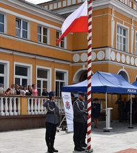 uroczysty apel na placu z okazji święta Komendy Miejskiej Policji w Zamościu