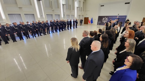 sala w Komendzie Wojewódzkiej Policji w Lublinie, w której odbywają się uroczystości Dnia Służby Cywilnej