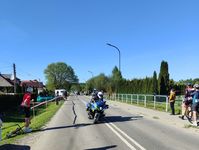 policjant na motocyklu