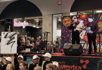 policjanci w czasie Finału Wielkiej Orkiestry Świątecznej Pomocy