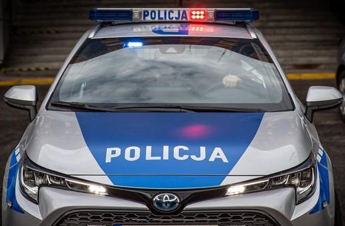 Zamość: 14-latek zatrzymany za groźby na komunikatorze klasowym